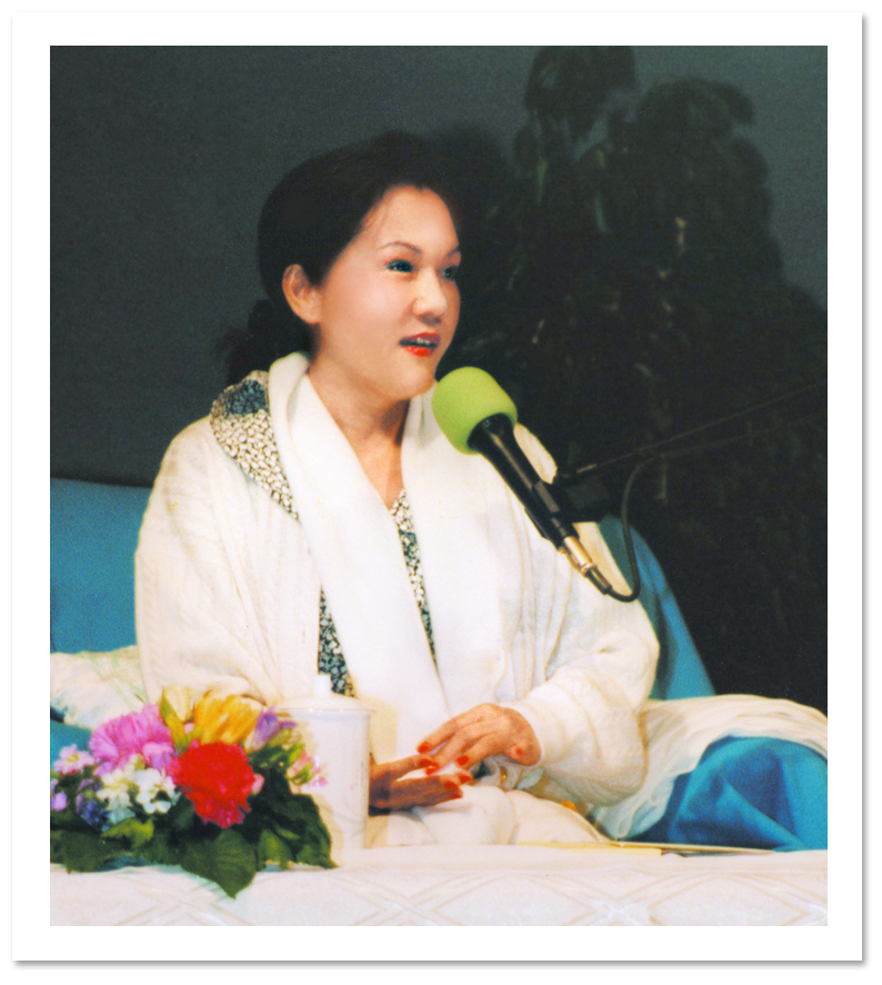 Supreme Master Ching Hai's 1999 European Lecture Tour - True Treasures Recognized Only by Wisdom Eyes